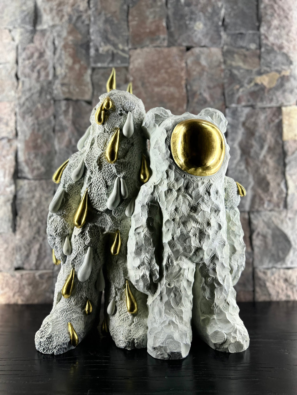 Interstellar Bond, 2023