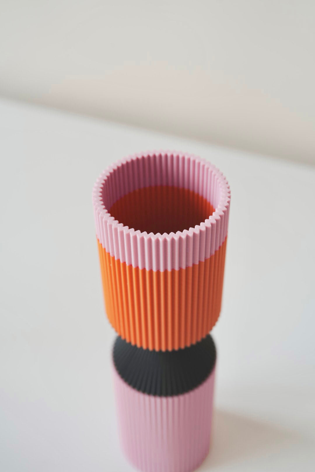 Modern Designer Vase — Minimalist Artistic Flower Vase (Pink1)