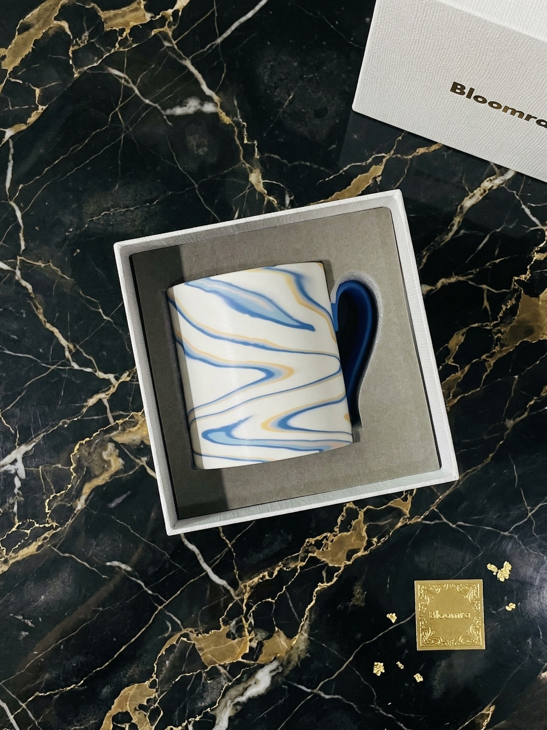 The Singular Fluid Mug (Blue)