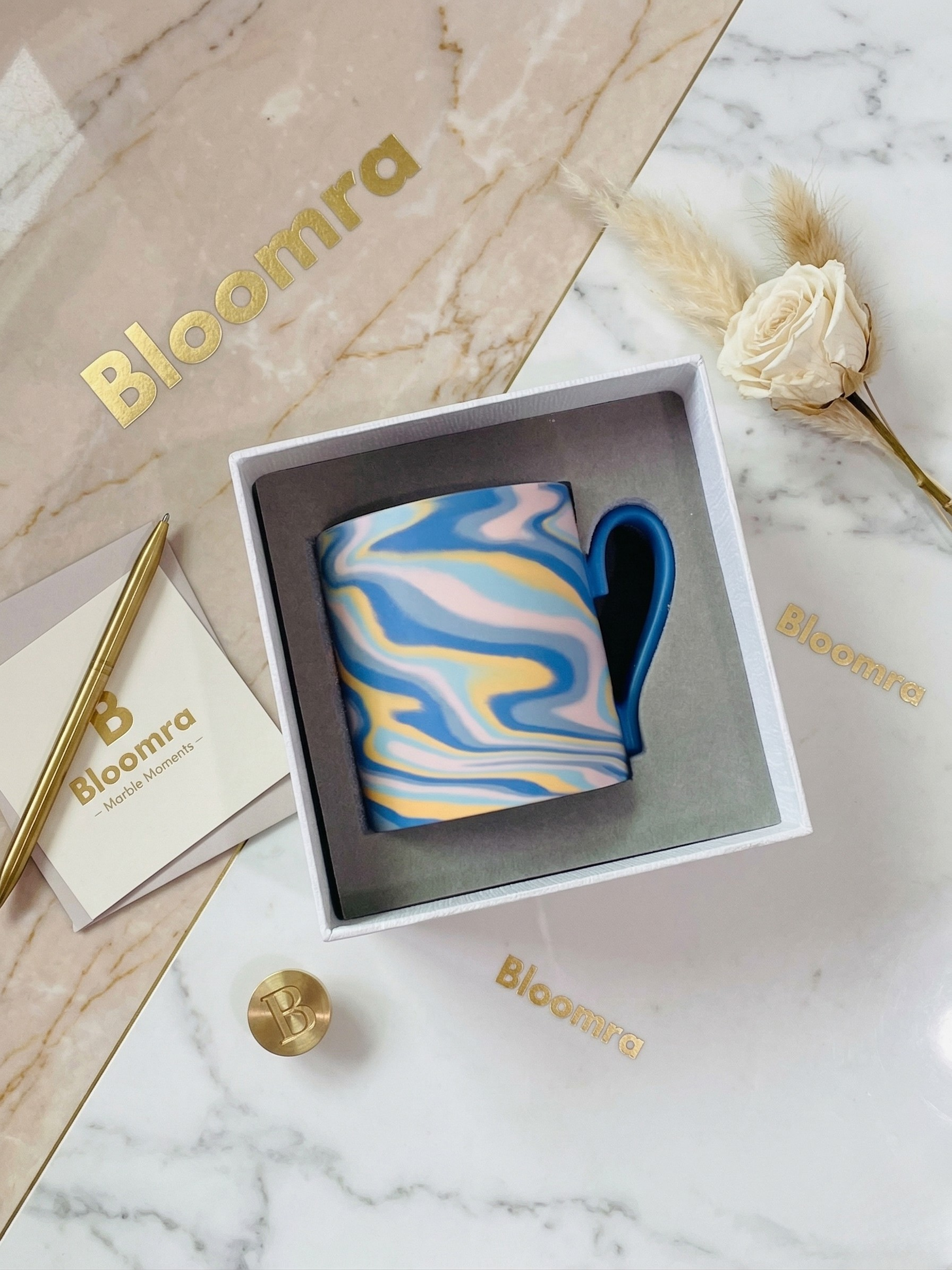 The Singular Fluid Mug (Blue & Yellow)